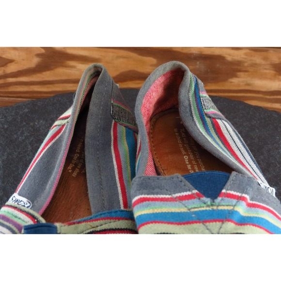 Toms Sz 7 M Multicolor Round Toe Flat Fabric - Picture 3 of 7